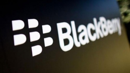 Peraturan Dicabut, BlackBerry Batal Keluar dari Pakistan 1 BlackBerry-Reuters-624x351