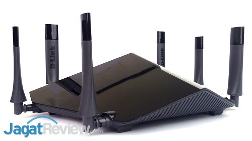 D-Link DIR-890L - 05