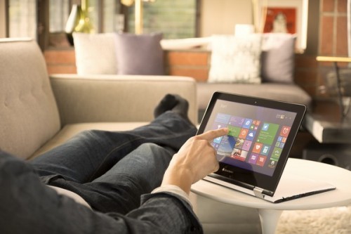 Lenovo Yoga 300 untuk Berbagai Keperluan Anda 8 flex-3_11_lifestyle_photos_lenovoflex_shot07_1482_white_high_res