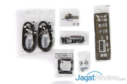 Review Motherboard: ASUS Maximus VIII Gene 5 ASUS_MAXIMUS_VIII_GENE_Perlengkapan1