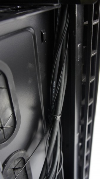 Review Casing Corsair Carbide 600C 1 SONY DSC