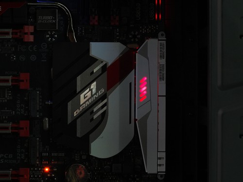 Gigabyte Z170X-Gaming G1 LED 02