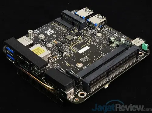 MSI CUBI Motherboard 03