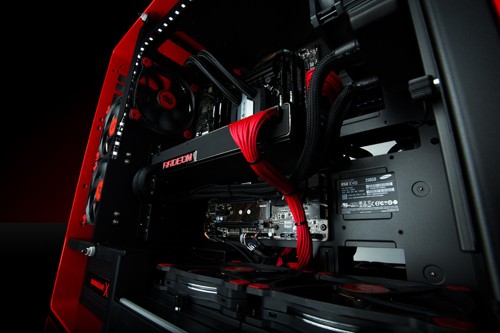 Maingear AMD Radeon Pro Duo 08