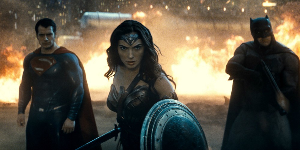 Batman v Superman Berhasil Raih US$ 82 Juta di Hari Pertamanya 5 batman v superman wonder woman powers