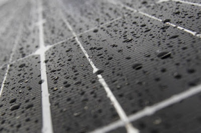 Ilmuwan Kembangkan Panel Matahari Bertenaga Air Hujan 1 1460272412 solar panel