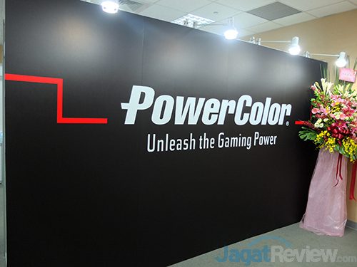 Computex 2016 - PowerColor 01