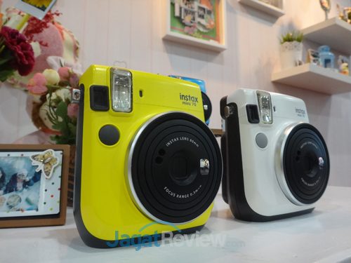 Fujifilm Indonesia Rangkul Erafone Jajakan Kamera Fujifilm Instax 2 DSC05350