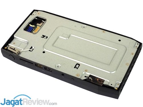 Intel NUC6i7KYK Top Side without Cover 01