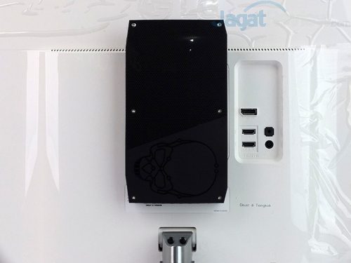 Intel NUC6i7KYK VESA Mounted 02
