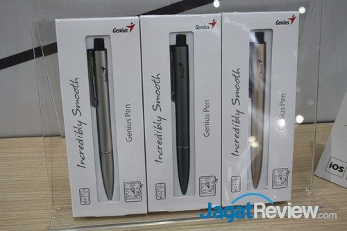 Tersedia tiga pilihan warna