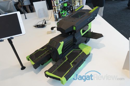 Computex 2016: PC Modding Di Booth Gigabyte 7 Black_Whitebase1
