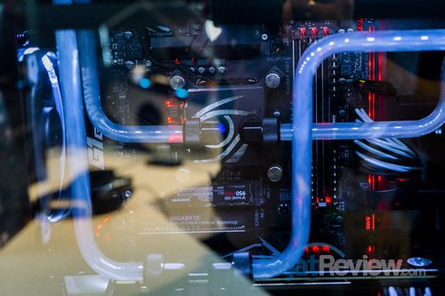 Computex 2016: PC Modding Di Booth Gigabyte 6 CustomWatercoolingMod4