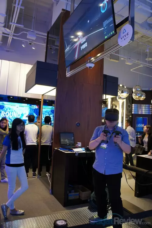 Computex 2016: Intel eXperience Zone 4 SONY DSC