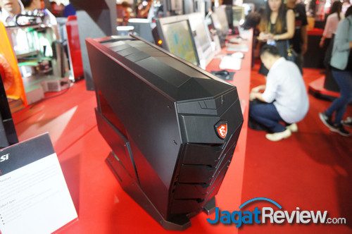 Computex 2016 Booth Raid: MSI 5 DSC07689