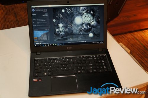 Hands-on Preview: AMD FX-9800P 'Bristol Ridge' APU 7th Gen 9 DSC08080s