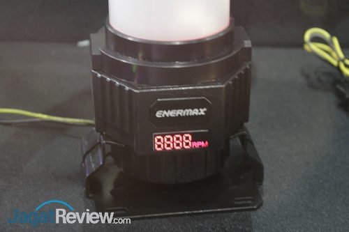 Computex 2016: Enermax 3 Enermax - Liqmax Giant 03