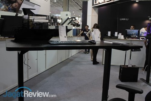 Lian-Li - DK-12X - 01