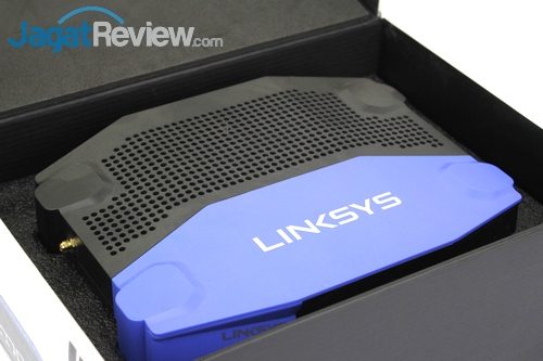 Linksys WRT1900AC - 02