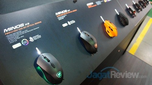 Semua mouse gaming untuk 2016 dipajang dan dapat dicoba di booth ini