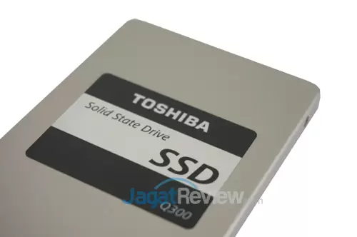 Review SSD Toshiba Q300 240GB 2 DSC00377