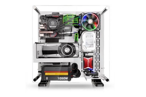 ThermalTake Hadirkan Casing Core P3 19 Thermaltake Core P3 Snow Edition ATX Wall Mount Chassis