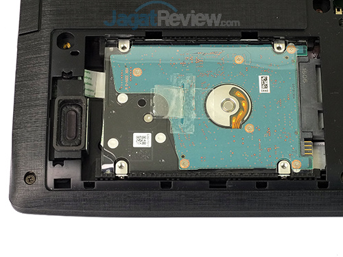 Review Notebook: Acer Aspire E5-553G 14 Acer Aspire E5-553G SATA Storage & Speaker