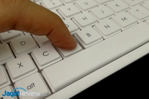 Logitech k400 Plus 12
