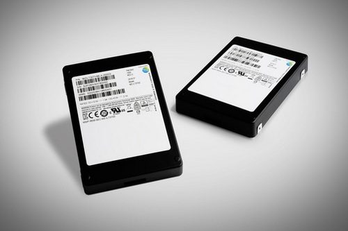 Samsung Juga Siapkan SSD Kapasitas Ekstra Besar 1 Samsung SSD SAS 32 TB