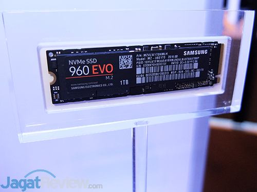 samsung-ssd-global-summit-2016-showroom-09