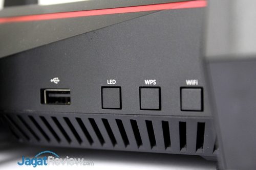 Hands-On Review Router Asus RT-AC5300 8 asus-rt-ac5300-07