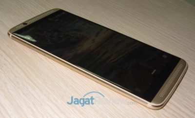 ZTE Axon 7 Hadir di Indonesia Jelang Akhir Tahun 1 ZTE Axon 7 Hadir di Indonesia Jelang Akhir Tahun