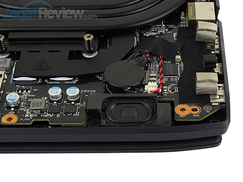 Review Notebook Gaming: Gigabyte P55W v6 20 gigabyte-p55w-v6-speaker-left