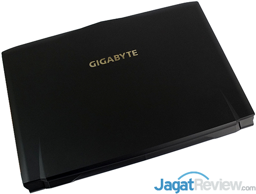 Review Notebook Gaming: Gigabyte P55W v6 2 gigabyte-p55w-v6-top-view