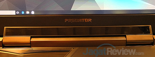 Melihat dari Dekat Notebook Gaming hands-on-acer-predator-21x-05