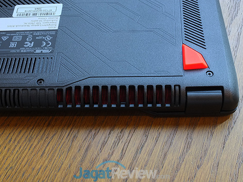 asus-rog-strix-gl702v-vetilation-02