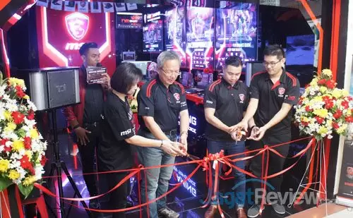 MSI Resmikan MSI Store di Mall Ambassador 1 SONY DSC