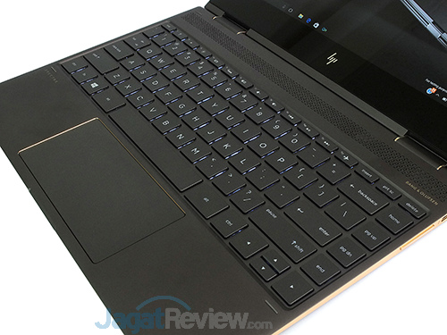 hp-spectre-x360-13-kaby-lake-keyboard-touchpad