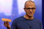 Pemegang Saham Pertanyakan Komitmen Microsoft di Mobile 10 Nadella Windows 10 Mobile