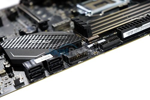 Preview Motherboard MSI Z270 GAMING Pro Carbon 7 msiz270procarbon_13_wm