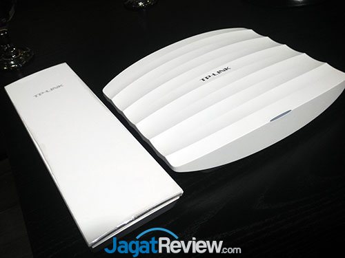 Perangkat Smarthome Siap Menjadi Andalan TP-LINK di 2017 3 TPLink_3_WM