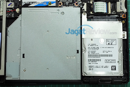 Gigabyte P35X v6 HDD & ODD