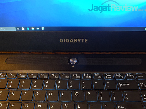 Gigabyte P35X v6 Power Button & Speakers
