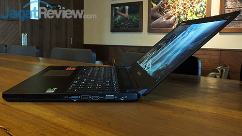 Gigabyte P35X v6 Side View