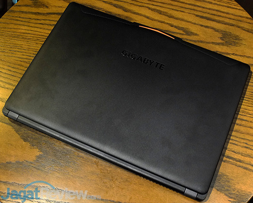 Gigabyte P35X v6 Top Side
