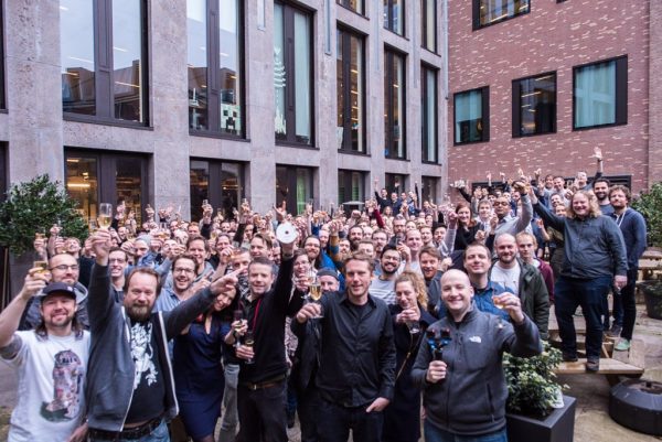 horizon zero dawn gold 600x401 1