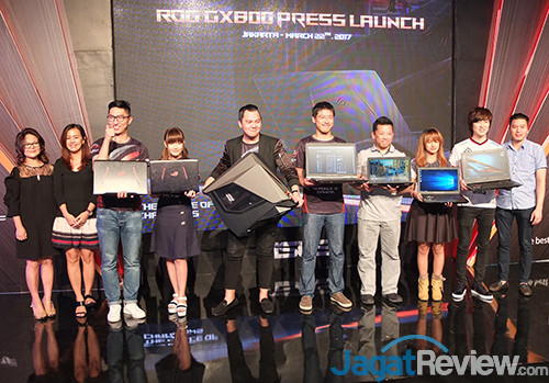 ASUS ROG GX800 Launch Event 01