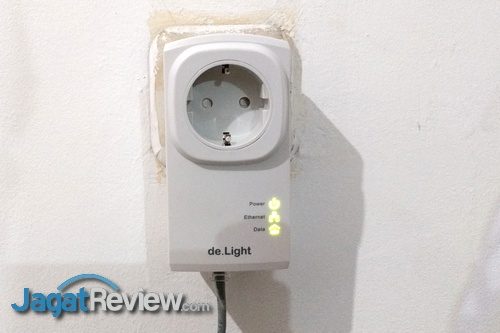 Hands-On de.Light: Lampu LED dengan Jaringan WiFi 1 de.Light - 08