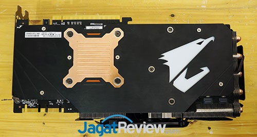 Aorus_GTX1080Ti_Extreme_10