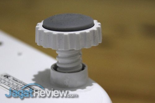 Hands-On Review Proyektor BenQ W1210ST 5 BenQ W1210ST - 11